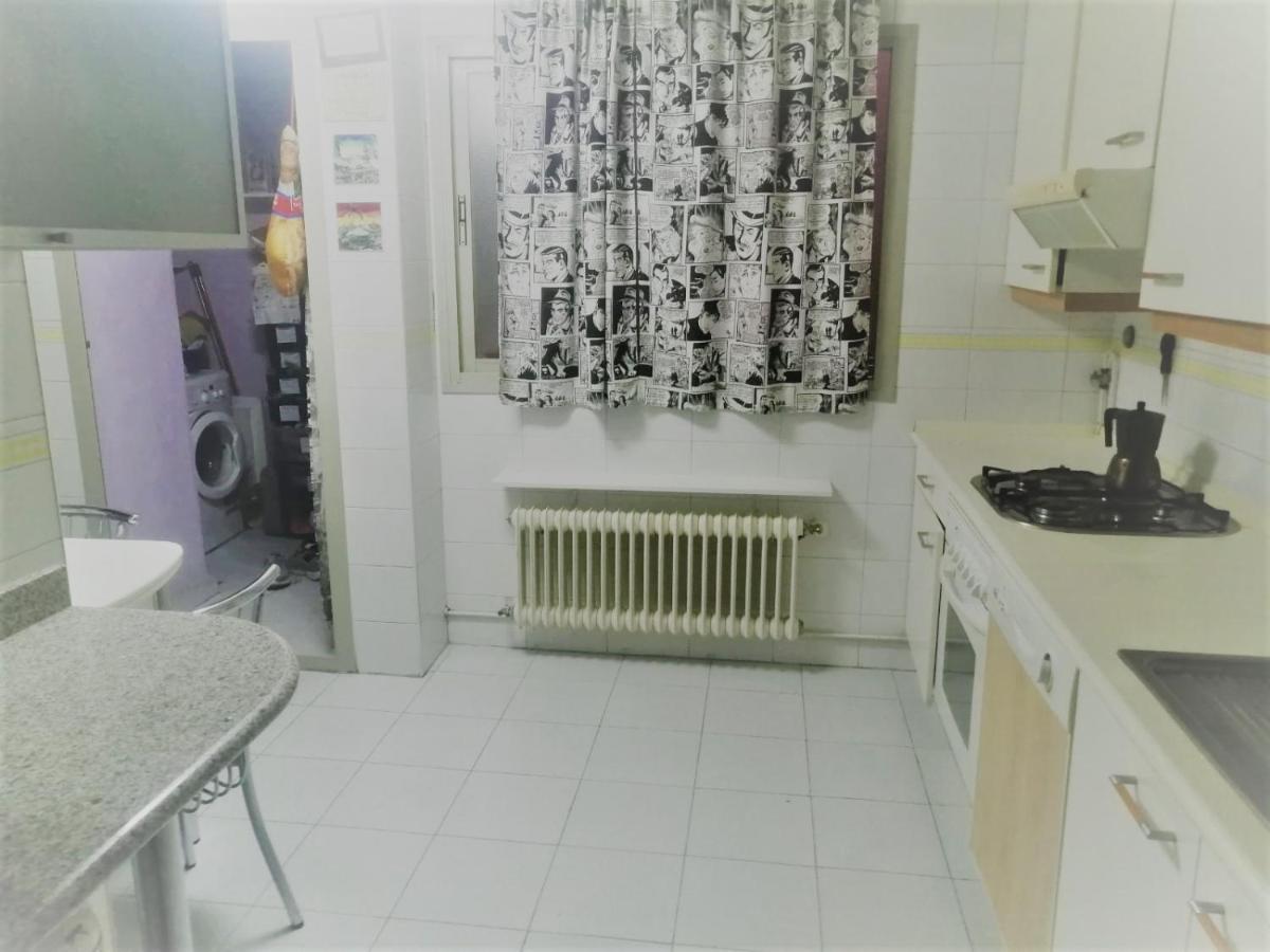 Habitacion Caja Magica Madrid Ngoại thất bức ảnh